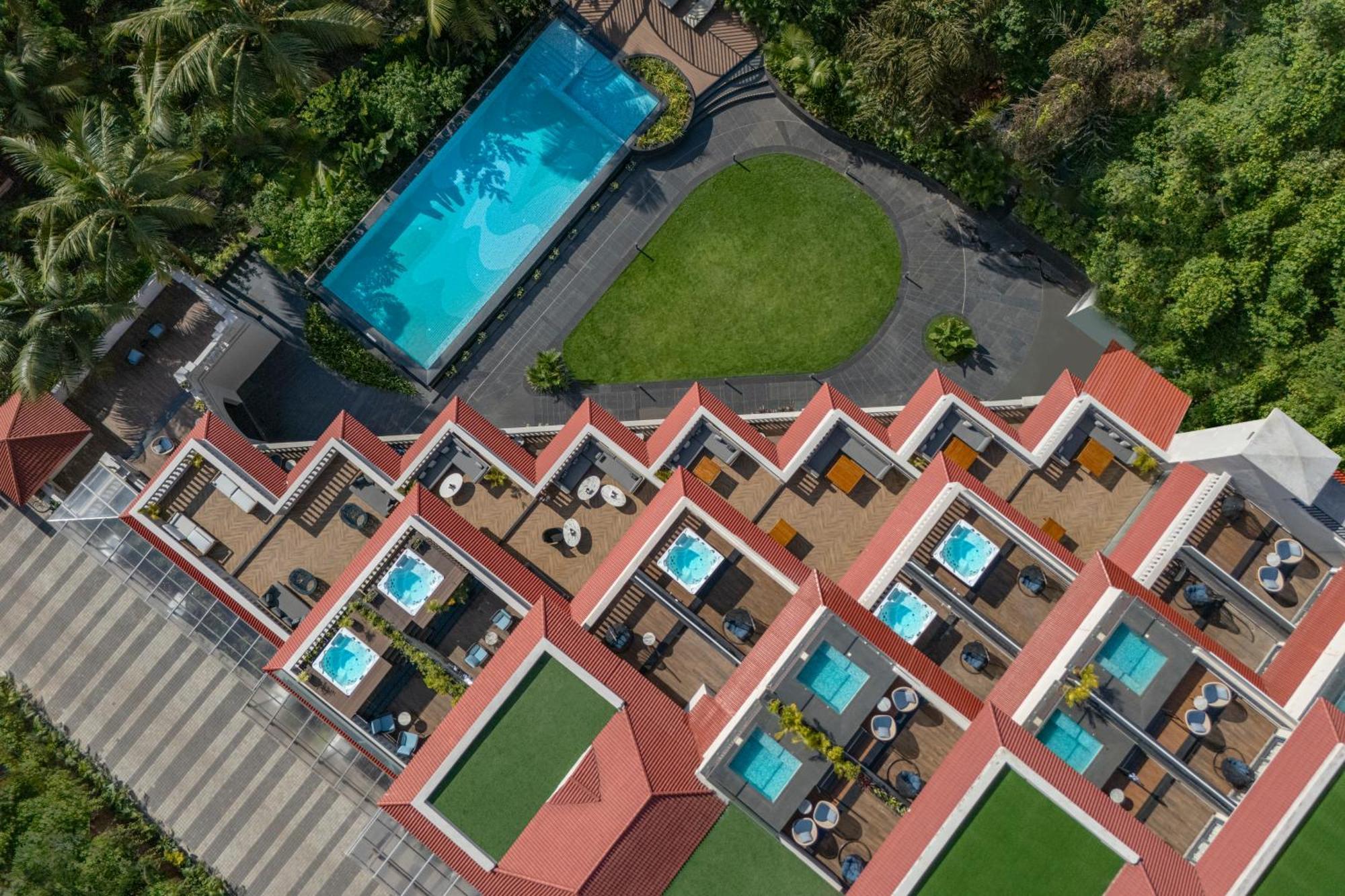 Grand Mercure Goa Candolim - An Accor Hotels Brand מראה חיצוני תמונה