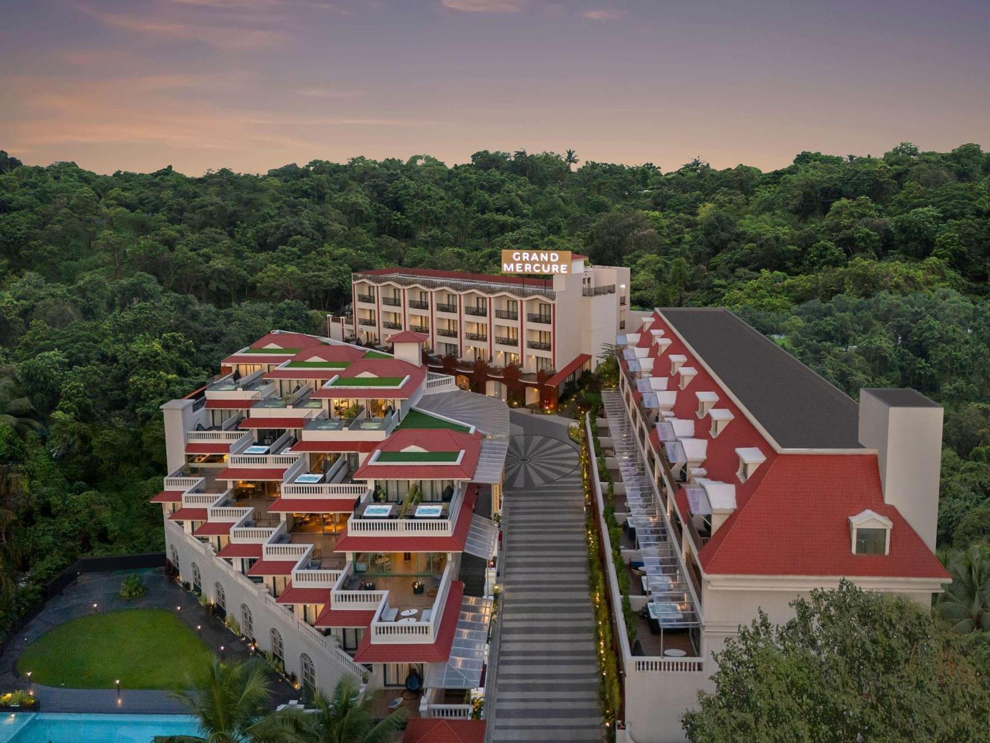 Grand Mercure Goa Candolim - An Accor Hotels Brand מראה חיצוני תמונה