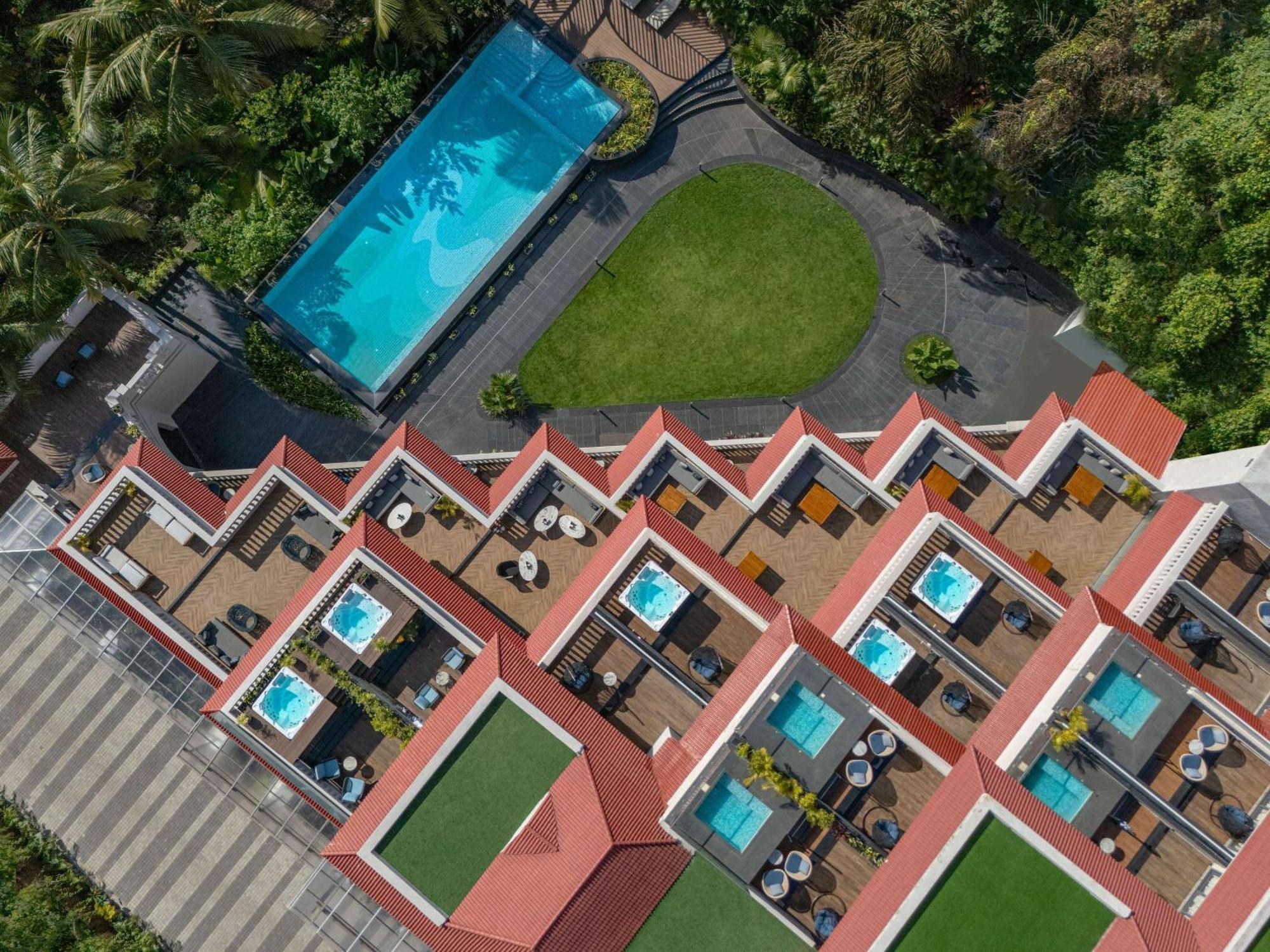 Grand Mercure Goa Candolim - An Accor Hotels Brand מראה חיצוני תמונה